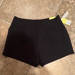 All in Motion Women's High Waist Black Shorts / R22